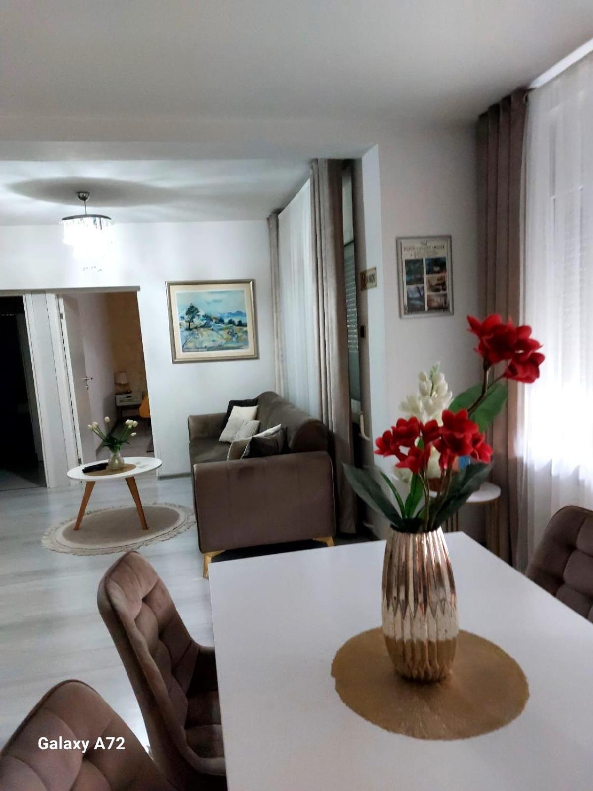 Apartman River Una Bihać Zewnętrze zdjęcie